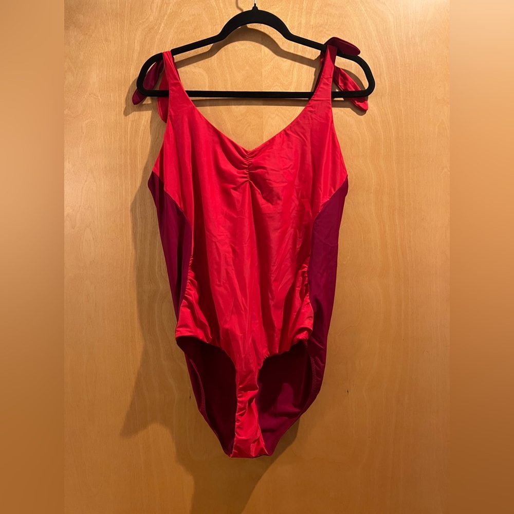 Hatch maternity one-piece swimsuit